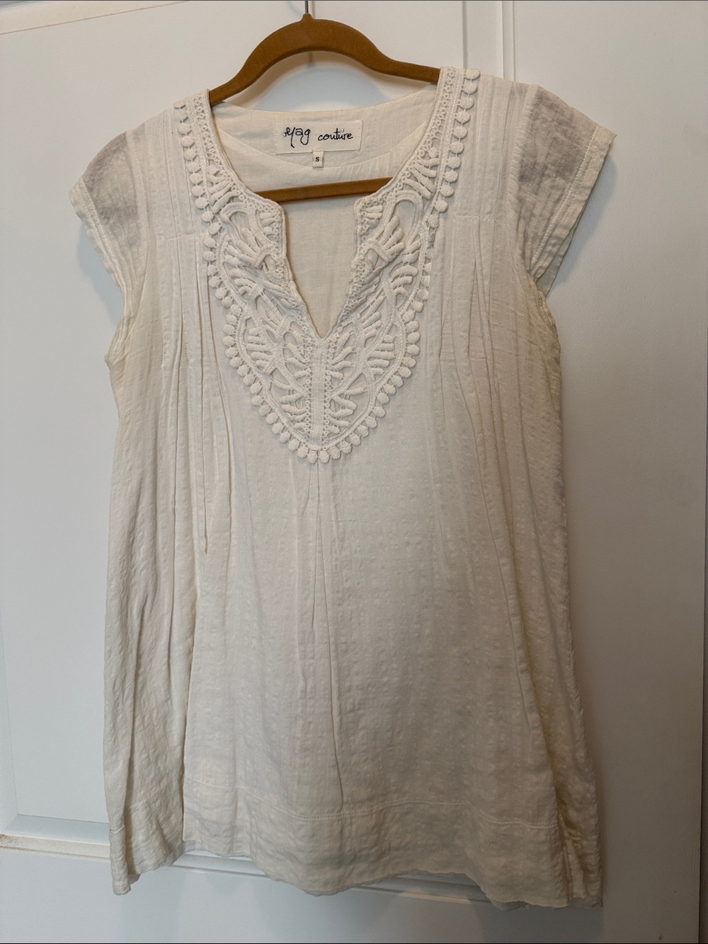 100% cotton lightweight embroidered tunic with 100% cotton lining